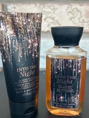 Bath & Body Works - Into The Night Body Cream & Shower Gel (Black, Gold)
